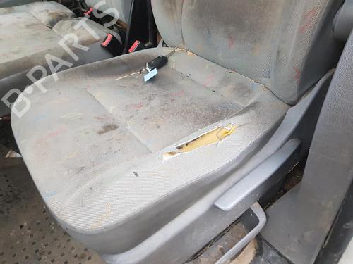 Serrure avant droite VW TRANSPORTER T5 Van (7HA, 7HH, 7EA, 7EH) 2.5 TDI | BP8640887C97 