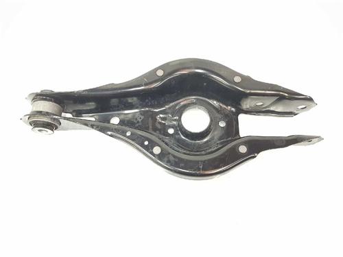 Venstre bagtil bærearm BMW 1 (F20) 116 d (116 hp) 4755810