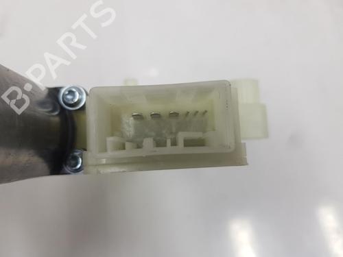 Right front window motor VW GOLF VII (5G1, BQ1, BE1, BE2) 1.6 TDI | BP7706732E20 