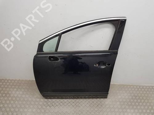 Used Left front door Left front door PEUGEOT 3008 II SUV (MC_, MR_, MJ_, M4_) 1.6 BlueHDi 120 (120 hp) 40606835 40606835
