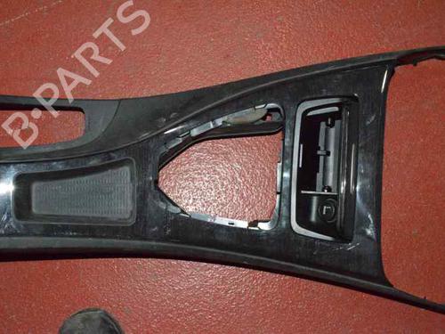 Armrest / Center console BMW 3 (E90) 330 d | BP7153047I20 