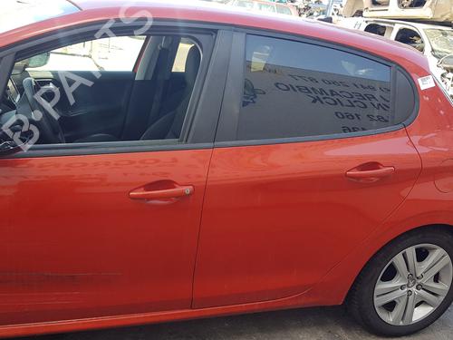 Fuse box PEUGEOT 208 I (CA_, CC_) 1.2 VTI 82 | BP29010788E1 