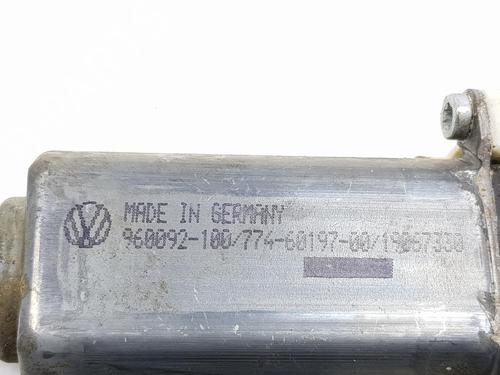 Right rear window motor VW PASSAT B6 (3C2) 2.0 TDI 16V | BP17170357E22 