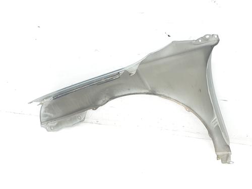 Right front fenders TOYOTA AVENSIS (_T25_) 2.0 D-4D (ADT250_, ADT250R) | BP20187696C42 