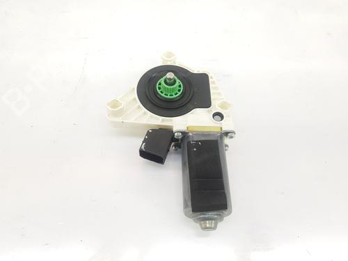 Left front window motor MERCEDES-BENZ CLA Coupe (C117) CLA 220 CDI / d (117.303) | BP9256816E21 