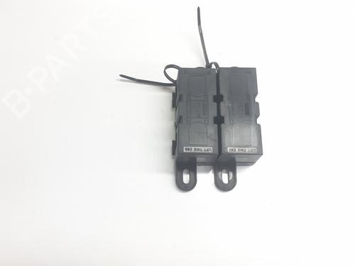 Used Fuse box LAND ROVER RANGE ROVER SPORT II (L494) 3.0 SDV6 4x4 (306 hp) 26288041
