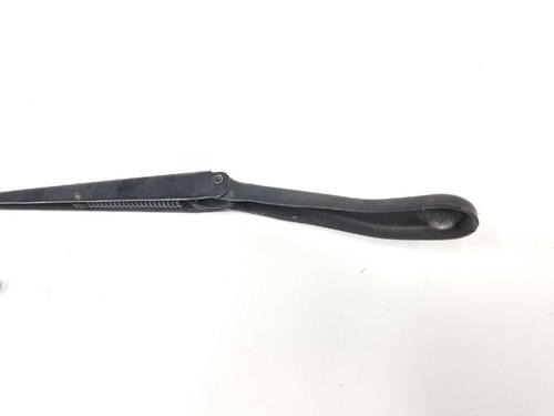Front windshield wiper arm LAND ROVER FREELANDER 2 (L359) 2.2 TD4 4x4 | BP12466176C143