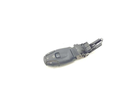 steering-wheel-controls-citroen-berlingo-multispace-b9-2008-34702913 main image