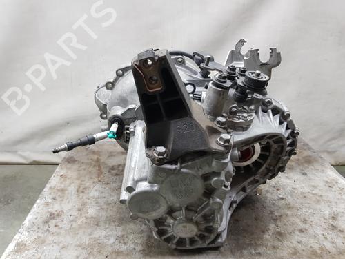 Gearbox KIA OPTIMA (JF) 1.7 CRDi | BP21049075M3 