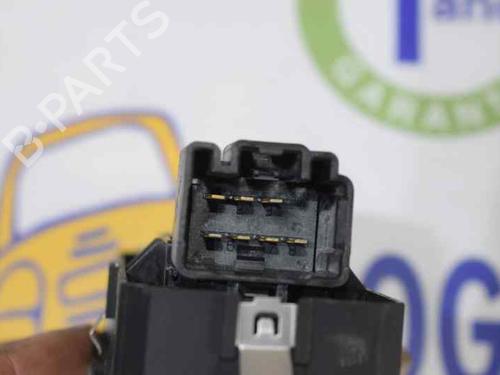 Right front window switch LAND ROVER RANGE ROVER SPORT I (L320) 2.7 D 4x4 | BP1365860I26 