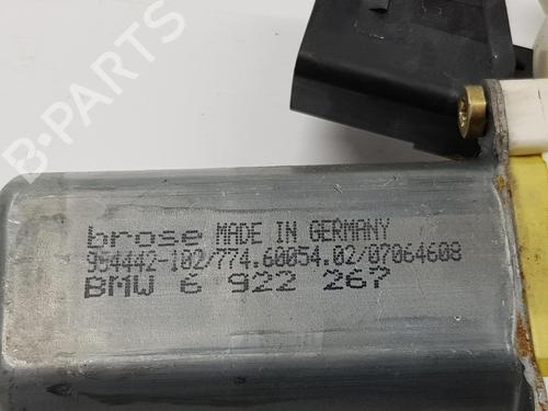 Left front window motor BMW 5 (E60) 530 d | BP17833237E21 