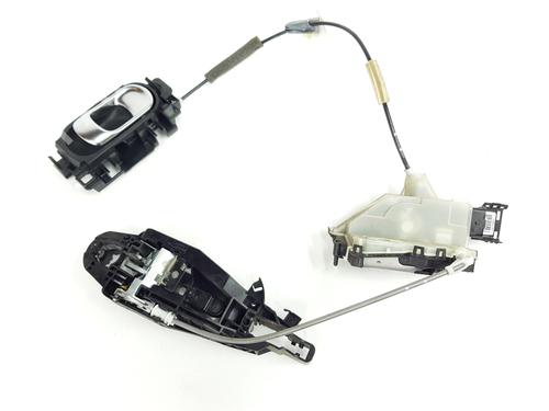 Used Front right lock CITROËN C4 CACTUS 1.2 VTi 82 (82 hp) 28795787