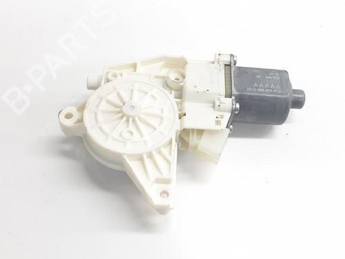 Portierruitmotor linksvoor MERCEDES-BENZ A-CLASS (W176) A 200 CDI / d (176.008) (136 hp) 29731708