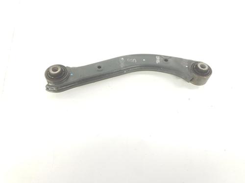 Left rear suspension arm KIA SORENTO III (UM) 2.2 CRDi | BP14089045M14 