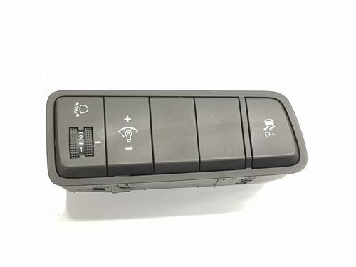 Switch HYUNDAI TUCSON (TL, TLE) 1.7 CRDi | BP22701912I30 