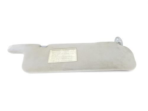 Used Right sun visor Right sun visor TOYOTA LAND CRUISER 90 (_J9_) 3.0 TD (KZJ90_, KZJ95_, KZJ90R, KZJ95R, KZJ90W, KZJ95W) (125 hp) 18705099 18705099