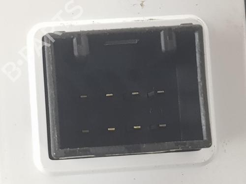 Right front window switch HYUNDAI i30 Estate (PDE) 1.0 T-GDI | BP10628803I26 