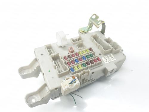 Used Fuse box TOYOTA LAND CRUISER PRADO (_J12_) 3.0 D-4D (KDJ120, KDJ125) (166 hp) 17217464