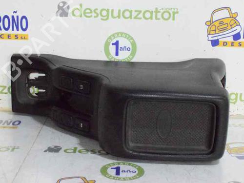 Armrest / Center console LAND ROVER FREELANDER I (L314) 2.0 Td4 4x4 | BP7153001I20 