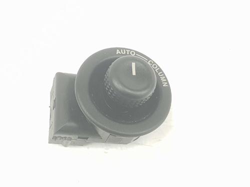 Used Switch JAGUAR XF SPORTBRAKE (X250) 2.2 D (200 hp) 8076033