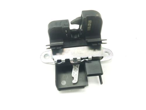 Tailgate lock SEAT IBIZA V (KJ1, KJG) 1.0 TSI | BP15584806C101 