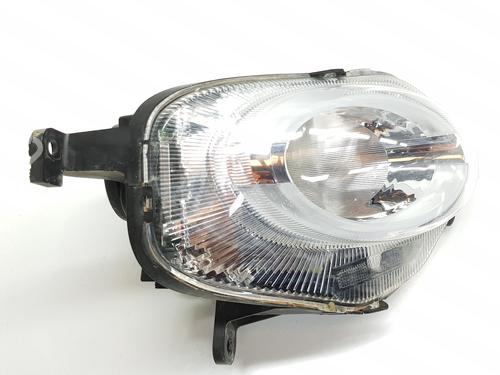 Used Right front fog light Right front fog light 36815295 36815295