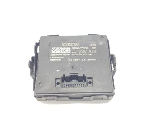 Used Electronic module AUDI A3 Sportback (8VA, 8VF) 1.4 TSI (150 hp) 15660493