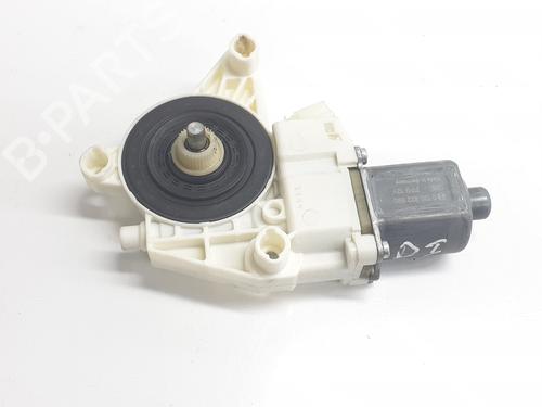 Rudehejsemotor forskærm venstre MERCEDES-BENZ A-CLASS (W176) A 200 CDI / d (176.008) | BP29731708E21 