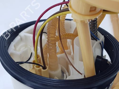 Fuel pump SKODA KAROQ (NU7, ND7) 2.0 TDI | BP35978800M76 - Image 4