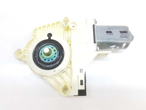 Used Left rear window motor LAND ROVER DISCOVERY III (L319) 2.7 TD 4x4 (190 hp) 7787813