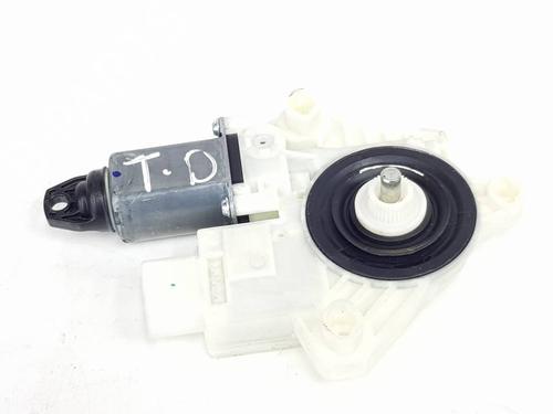 Used Right rear window motor Right rear window motor 39074400 39074400