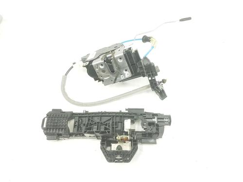 Used Front right lock MERCEDES-BENZ CLA Coupe (C117) CLA 200 CDI (117.301) (136 hp) 8329384