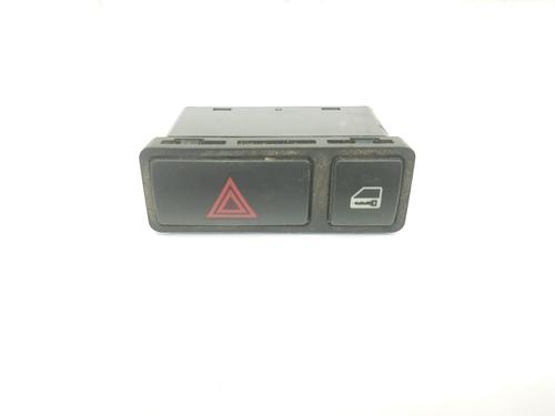 Used Warning switch BMW 3 (E46) 330 xd (184 hp) 3660934