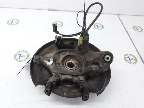 Used Left rear steering knuckle MERCEDES-BENZ C-CLASS (W204) C 220 CDI (204.002) (170 hp) 4679482