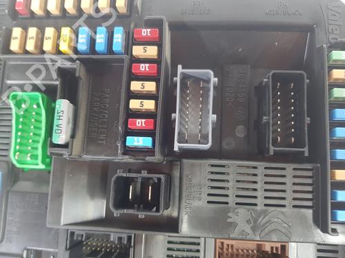 Fuse box PEUGEOT 2008 I (CU_) 1.5 BlueHDI 120 | BP29755284E1 