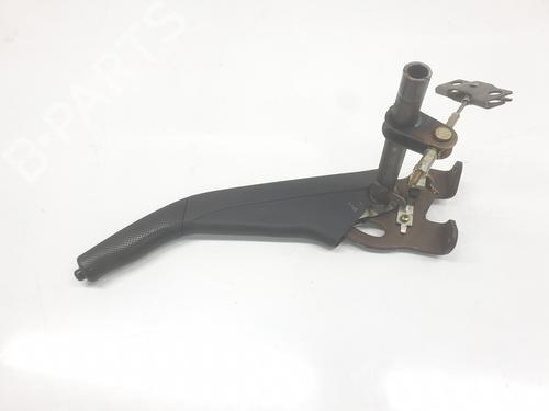 Used Hand brake MITSUBISHI PAJERO III (V7_W, V6_W) 3.2 Di-D (V68W) (160 hp) 31258747