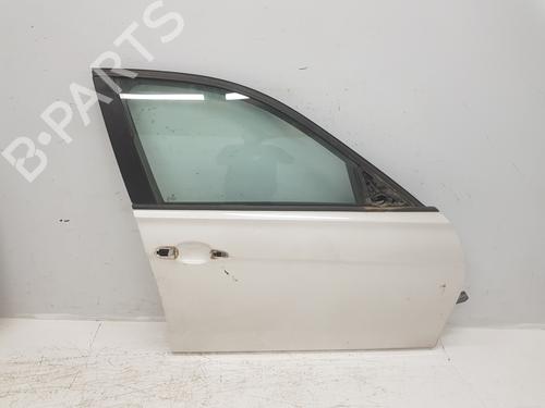 Used Right front door Right front door 37020440 37020440