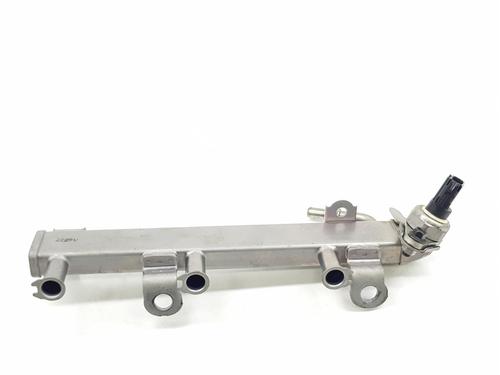 Used Injection rail TOYOTA YARIS CROSS (MXP_) [2020-2025]  24986638
