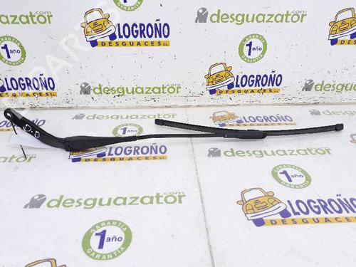 Used Front windshield wiper arm BMW 1 (E87) 118 d (143 hp) 7895743