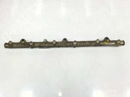 Used Injection rail BMW 5 (E39) 530 d (184 hp) 7459642