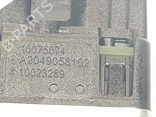 Right rear window switch MERCEDES-BENZ CLA Coupe (C117) CLA 200 (117.343) | BP13617889I28 