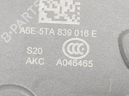 Rear right lock VW GOLF VII (5G1, BQ1, BE1, BE2) 2.0 TDI | BP11128836C99 