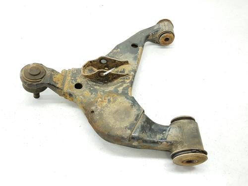 Used Left front suspension arm TOYOTA HILUX VII Pickup (_N1_, _N2_, _N3_) 2.5 D-4D 4WD (KUN25) (144 hp) 16246358