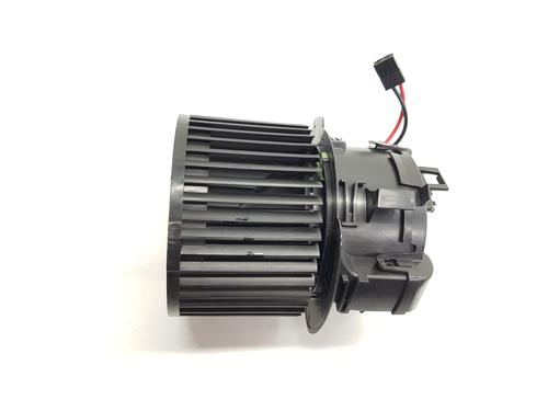 Heater blower motor OPEL ASTRA L Sports Tourer (OV5) 1.2 (FRHNPJ) | BP29489469M62 