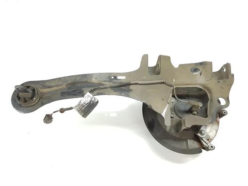 Used Left rear steering knuckle VOLVO V40 Hatchback (525) D2 (120 hp) 17754404