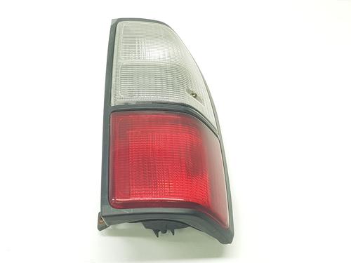 Used Right taillight Right taillight TOYOTA LAND CRUISER 90 (_J9_) 3.0 D-4D 4WD (KDJ90_, KDJ95_, KDJ90W, KDJ95W) (163 hp) 33694449 33694449