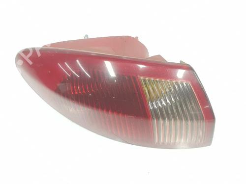 Used Left taillight ALFA ROMEO 147 (937_) 1.9 JTDM (937.AXD1A, 937.AXV1A, 937.BXB1A) (115 hp) 8205647