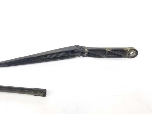 Front windshield wiper arm VW PASSAT B6 (3C2) 1.9 TDI | BP6103620C143 