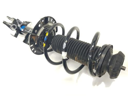 Used Left front shock absorber Left front shock absorber RENAULT ARKANA I (LCM_, LDN_) 1.3 TCe 140 (LDN0) (140 hp) 35783706 35783706