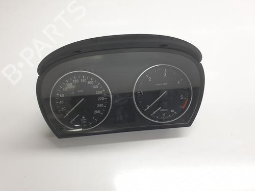 Used Instrument cluster BMW X1 (E84) sDrive 20 d (177 hp) 23497296